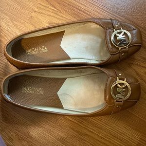 Michael Kors flats size 9